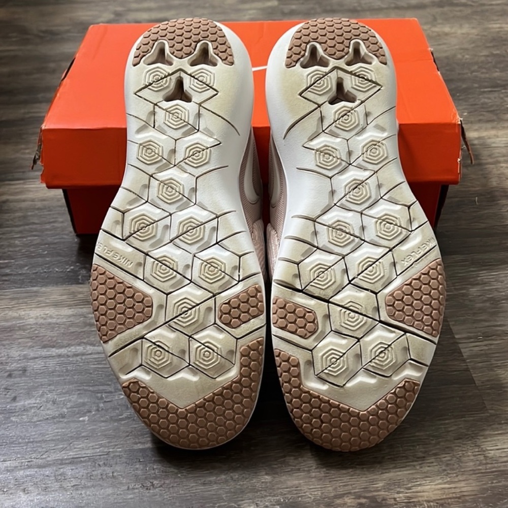 Nike Flex Supreme Trainer - Particle Beige - Picture 5 of 6